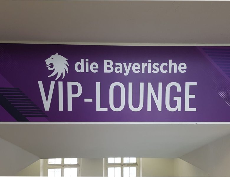 Raithel Werbetechnik und Textildruck - FC Eintracht Bamberg - Schild zur VIP-Lounge